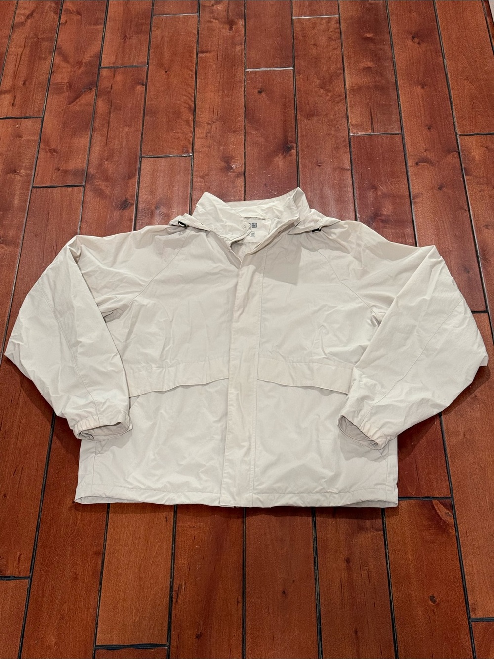 Uniqlo Lightweight Hooded Windbreaker Jacket - Cream